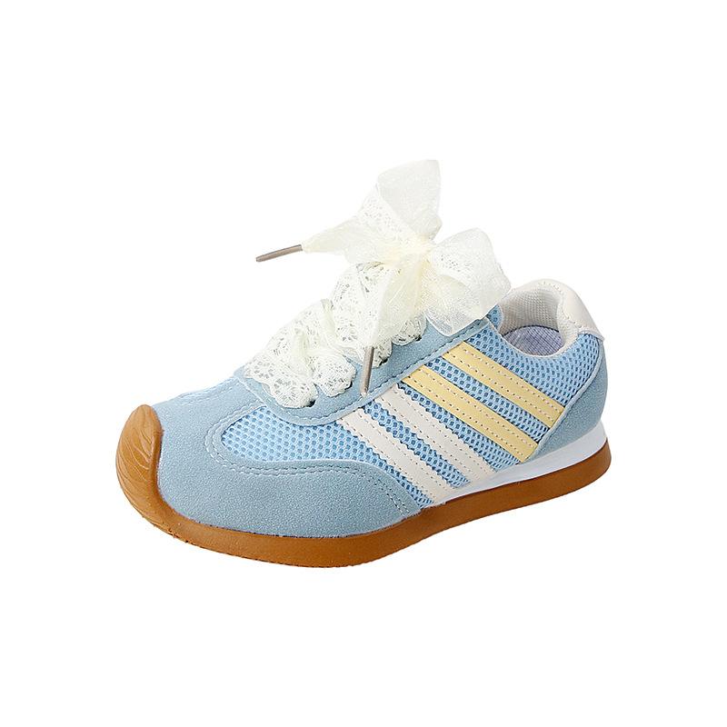 Girls casual shoes 2025 summer new casual shoes children's fashion board shoes medium and older children's versatile sports shoes