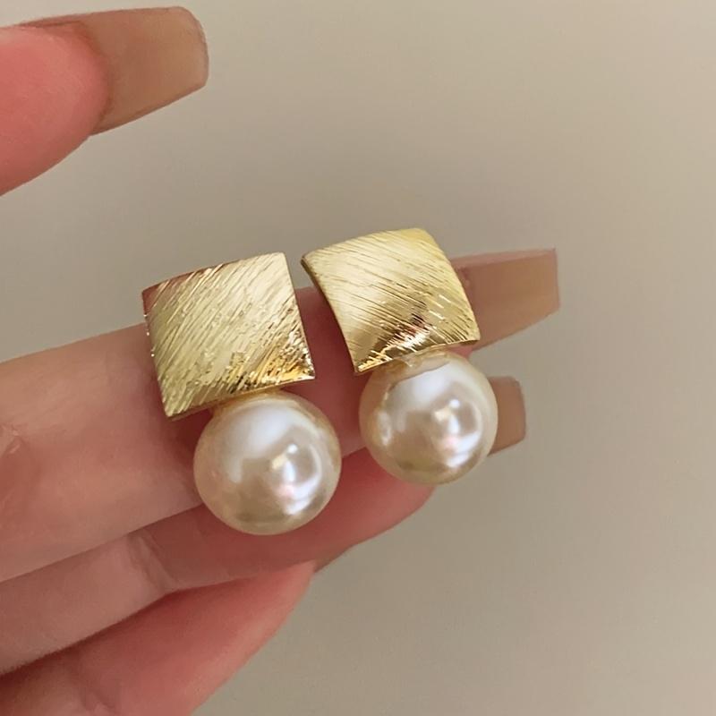 

New Fashionable Square Sequin Imitation Pearl Pendant Earrings, Women s Personalized Daily Party Zircon Gifts