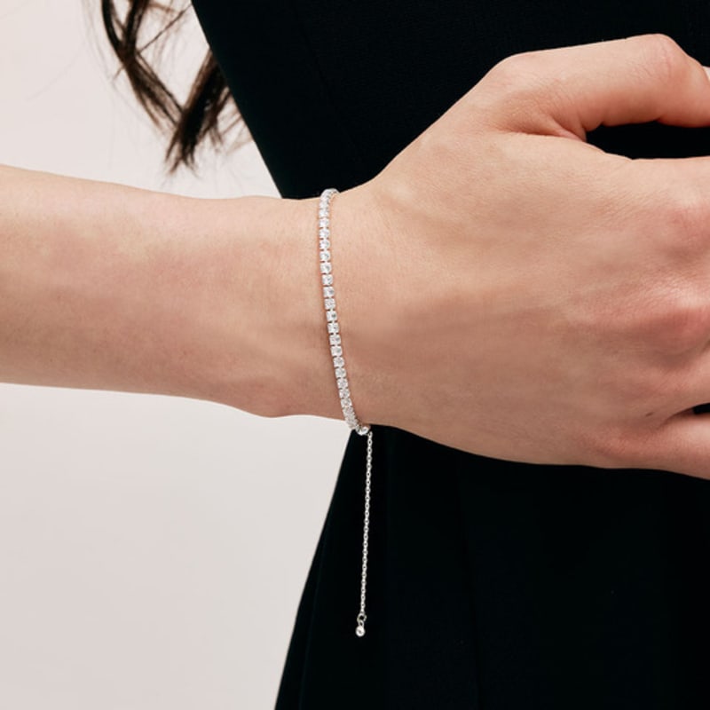 

Hei tennis silicon ball bracelet white