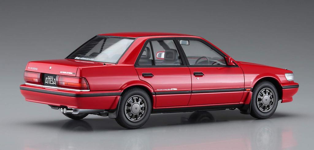 Hasegawa Nissan Bluebird sedan SSS Atesa Limited, pozdní verze, plastový model 20497, 1:24, 4dveřový (typ U12)