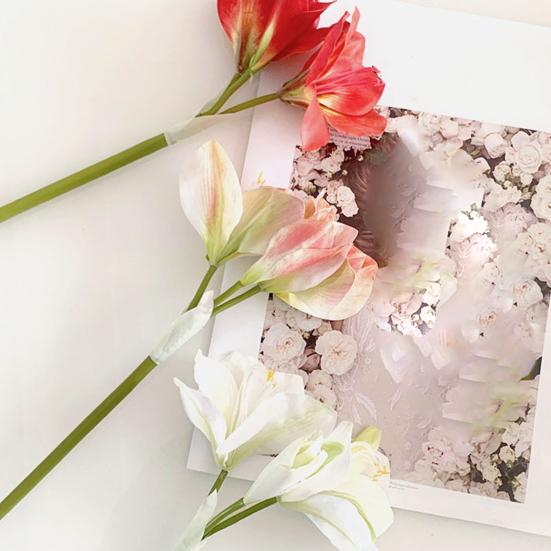 22" Real Touch Künstlicher Amaryllis-Strauß Langer Stiel Seidenblume mit 2 vollen Blüten und 1 Knospe für Haus Büro Vase Blumengestecke