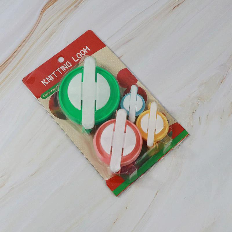 4Pcs Pompom Maker Tool Set DIY Fluff Ball Weaver Yarn Making Kit 4 Sizes for Sewing Crafts