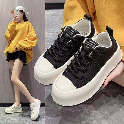 Obuwie damskie – Sneakersy