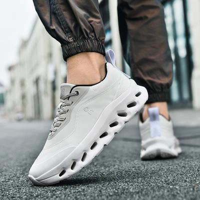 Leichte Sportschuhe mit hohler Sohle, weicher Sohle und stoßdämpfender Wirkung. Vielseitige, bequeme Laufschuhe. High Street Outdoor Trend Mode Casual Herren
