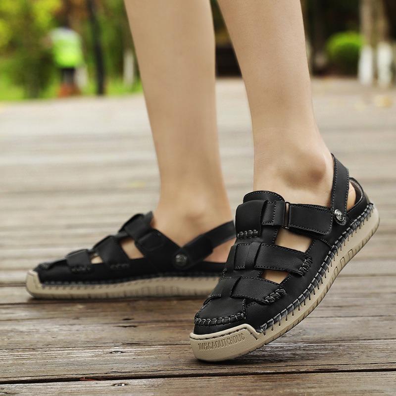 Damensandalen Luxus Rindsleder Sandalen 2025 Neue Sommer Freizeit Römische Schuhe für Damen Ausgeschnittene Strandsandalen Flache Sandalen