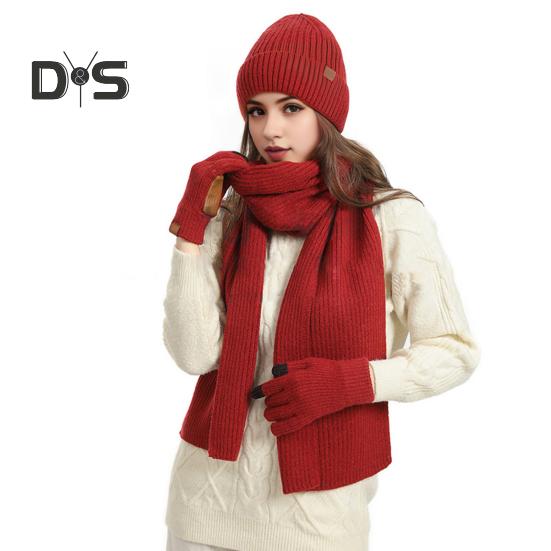 3 Pcs/Set Unisex Winter Beanie Scarf Gloves Set Thick Knitted Warm Cap Great Friction Palm Gloves Elastic Ear Protection Windproof Winter Outdoor