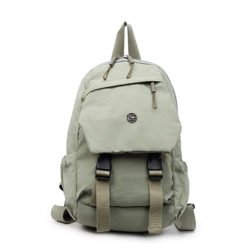 

2025 new fashionable atmosphere simple backpack solid color college student schoolbag large capacity shoulder bag popular small square bag