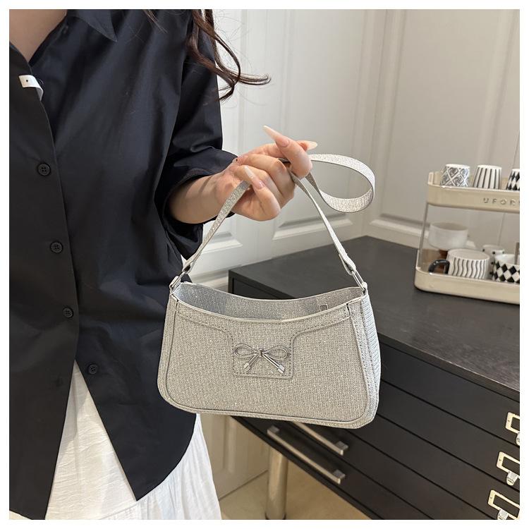 Chic Faux Leather Underarm Bag for Women 2026 Trendy Single Shoulder Purse Fashionable Daily Crossbody Handbag