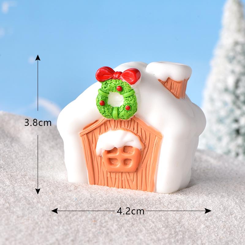Christmas Cartoon Resin Santa & Snowman Couple Micro Landscape Ornaments