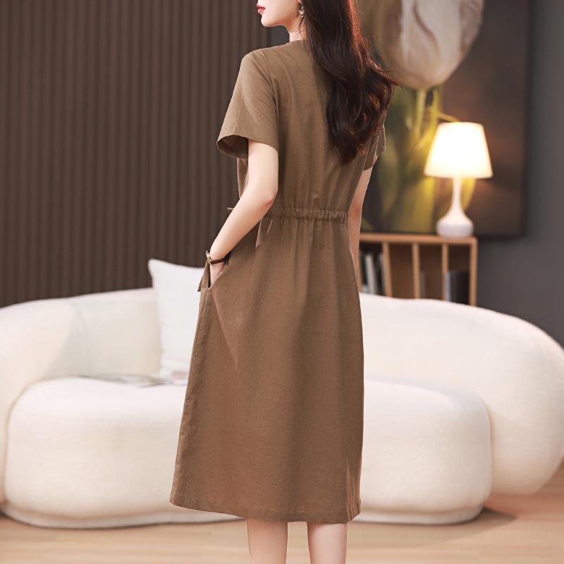 

2025 Summer Mid-length V-neck Slimming Cotton Linen Dress for Middle-aged Women L