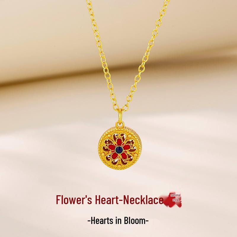 

2024 Fashionable Chinese National Tide Style: Hollow Round Flower Necklace for Women