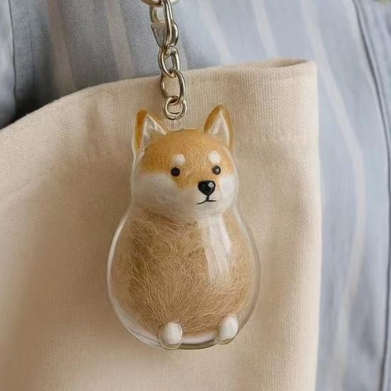 Dog Hair Collector Keychain Dog Shape Charm Keychain Memorial Storage Box Transparent Pet Fur Keepsake Capsule Memorial Gift for Pet Lovers