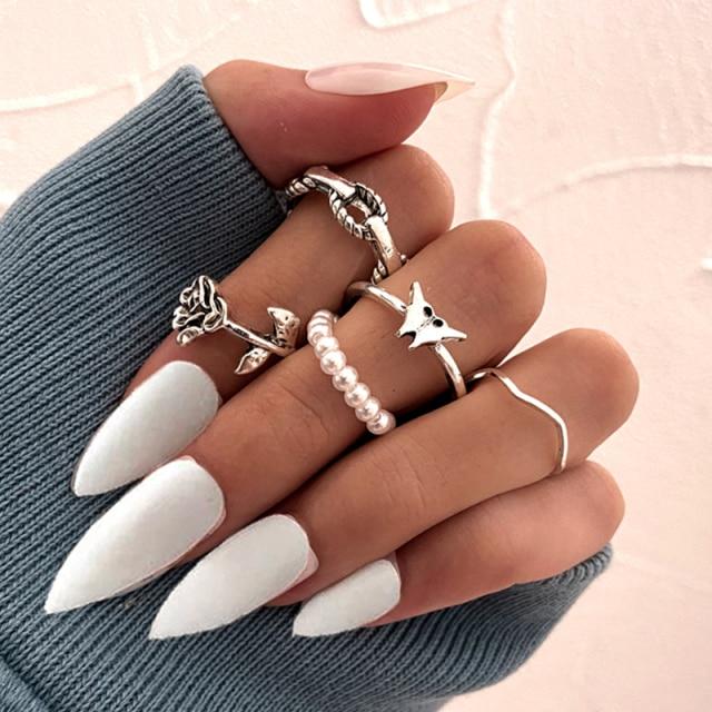 17KM Punk Silber Farbe Poker Billard Ringe Set für Frauen Männer Lustige Anillos Hip Hop Tier Herz Ring Paar Gothic Schmuck