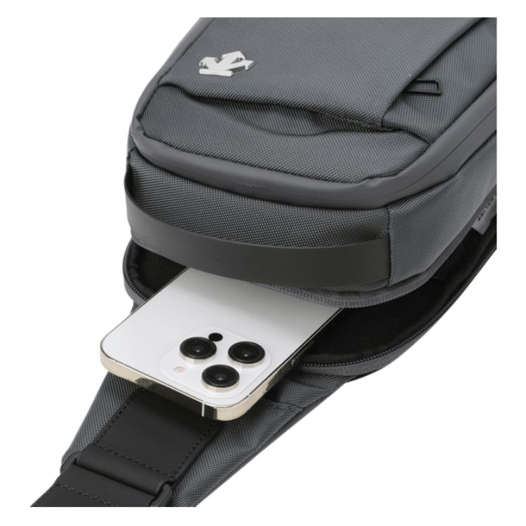 New DESCENTE Nylon Sling Bag Medium Size Men's Dark Gray SQ323UBG72-DGRY