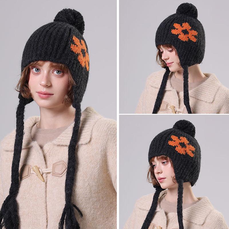 Knitted Hat Women's Winter Braid Tether Wool Ball Wool Hat Warm Hat