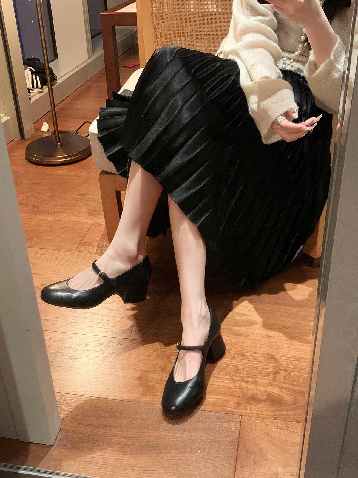 

Cowhide version~ Grape mother, the same style, light mouth, one word with commuting high heels, thin thick heel Mary Jane shoes, women s single shoes 40