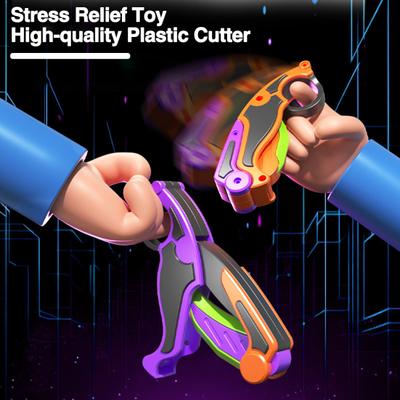 Decompressione Fidget Toys Adolescenti Adulti 3D Gravity Plastic Cutter Modello Fingertip Toy Anti-Ansia