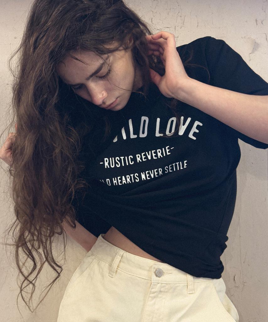 RUSTIC REVERIE My Wild Love Oversized T-Shirt_Black