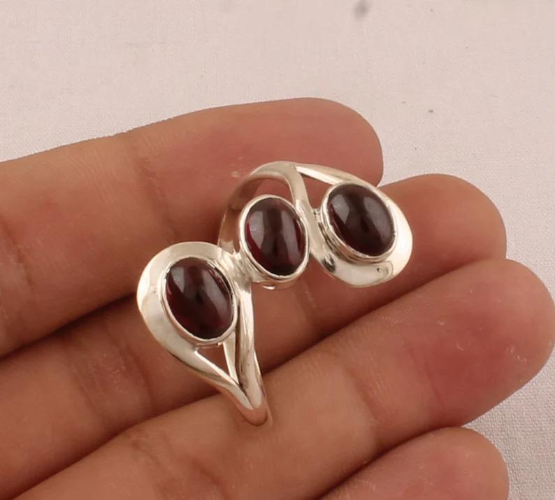 Red Garnet Gemstone Ring, Solid 925 Silver Ring, Statement Ring, Birthstone Ring, Wedding Ring, Silver Jewelry