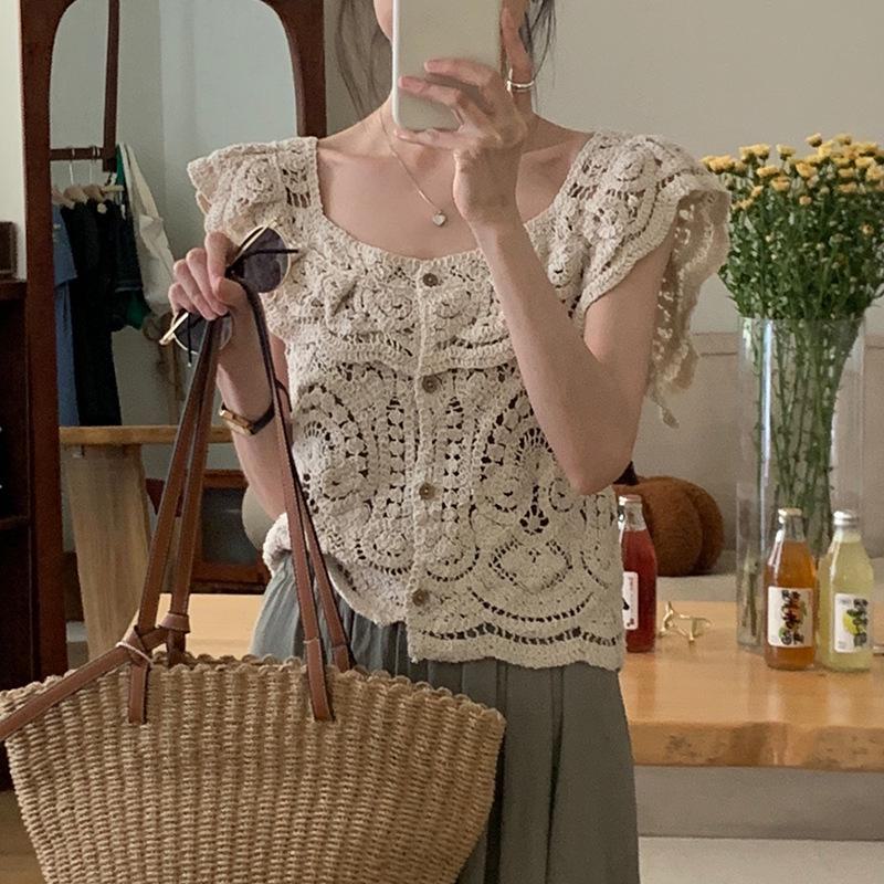 

Шикарная блузка из французского кружева - Летняя футболка с вырезом на ключицах One Size бежевый