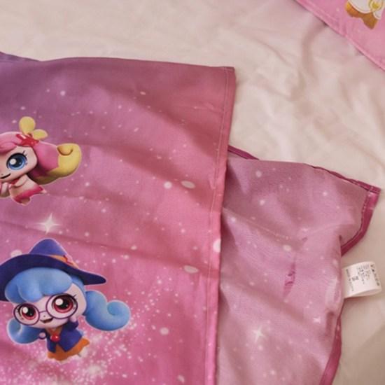 Catch Tiniping Punggi Dog Summer Blanket, a popular character in Korea
