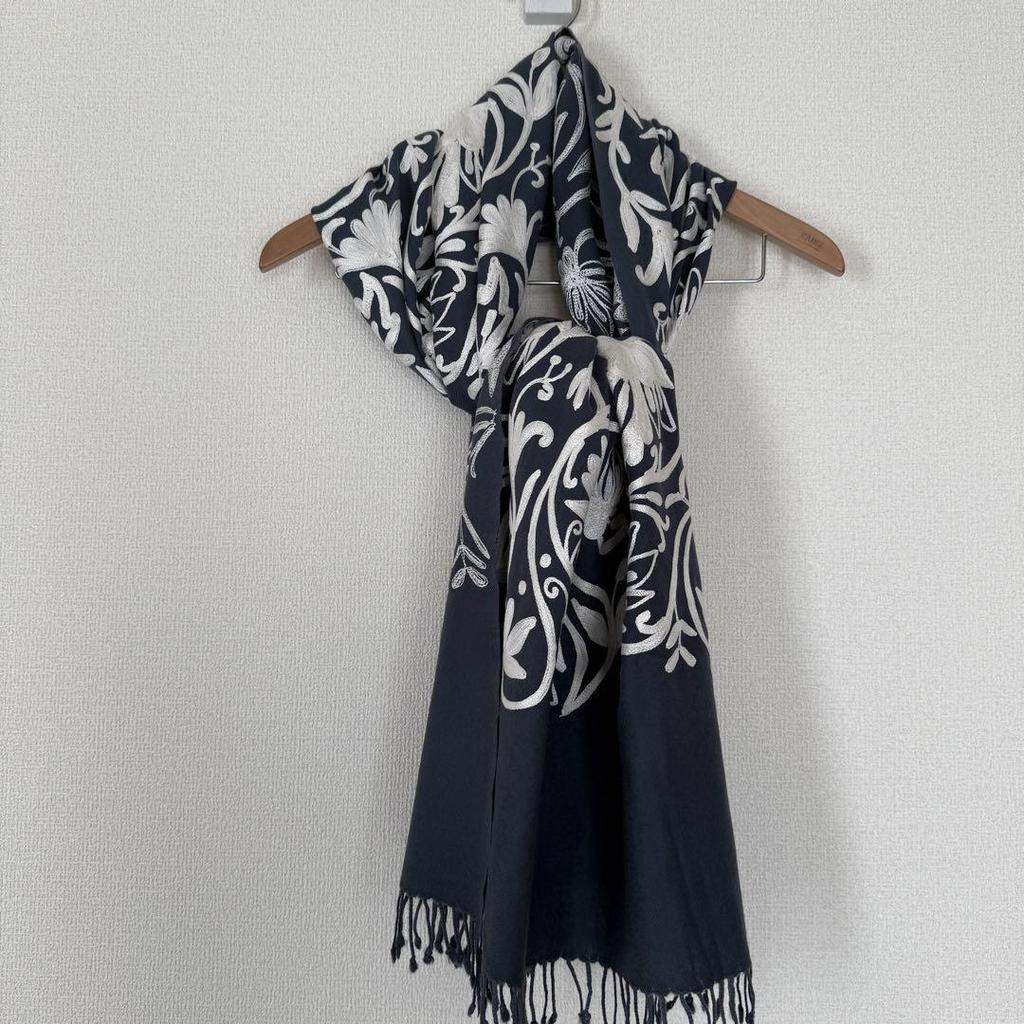 Used Kashmiri Embroidery 100% Pashmina Large Shawl Navy X Silver, Directly Imported from India