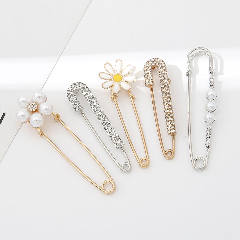 Women's Sweater Shawl Clip Brooch Safety Pins Decorative Waist Pants Extender Fashion Clothing Accessories