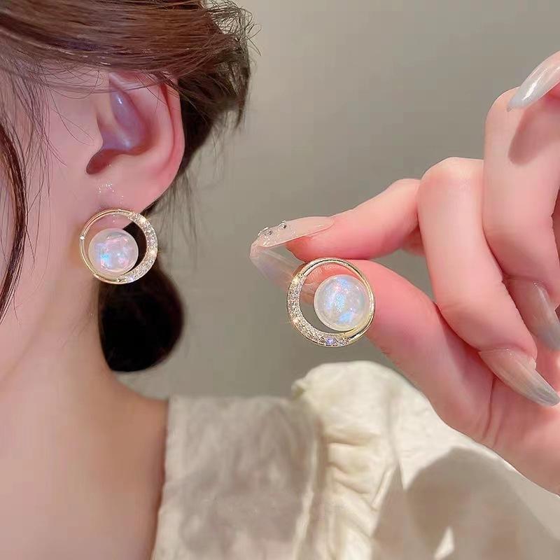 Pinkdudu Korean Circle Stud Earrings Gold Plated Minimalist Zinc Alloy Earrings Gift for Women PD2212