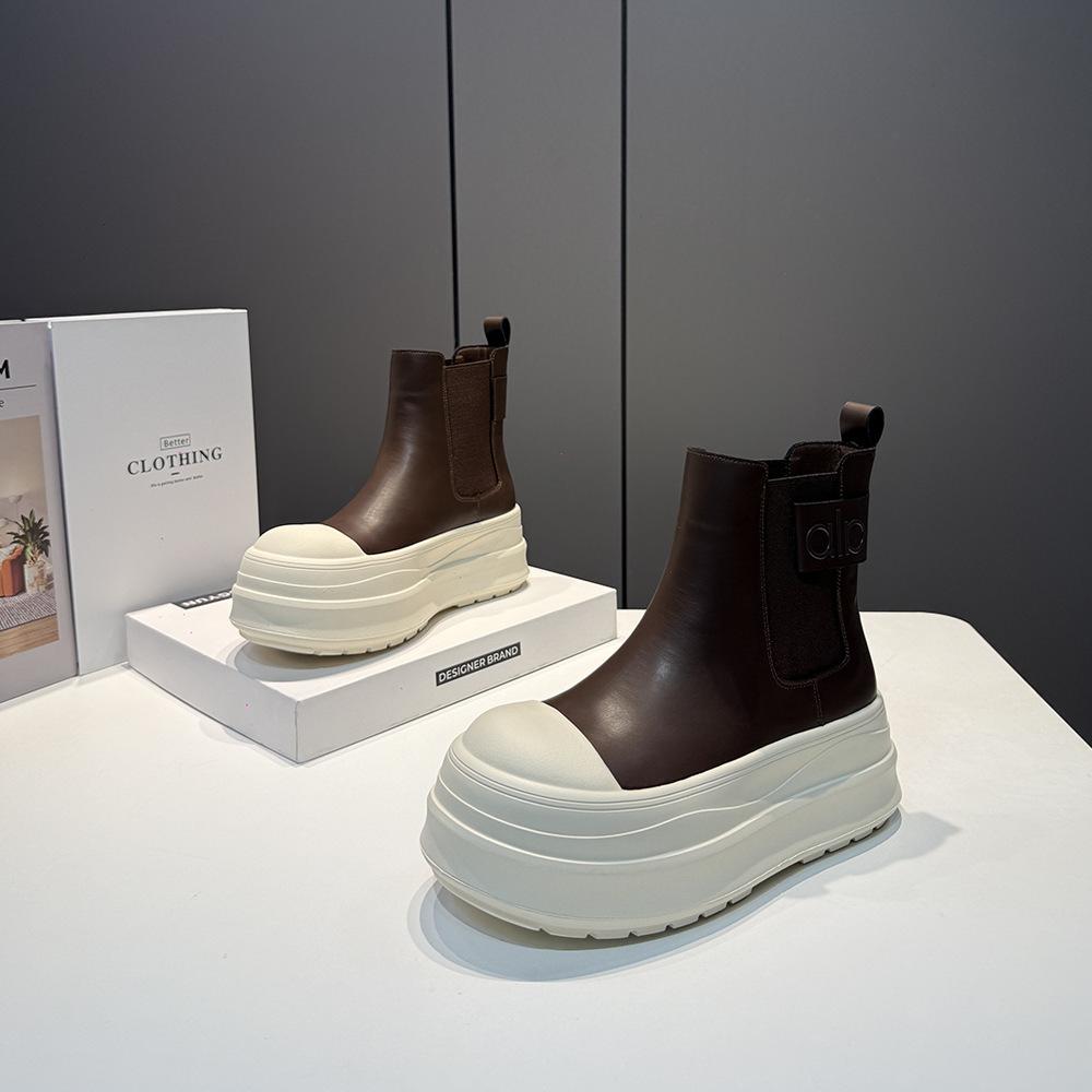 Spot version~ Short boots women's 2025 autumn and winter new leather thick-soled round head one-pedal Martin boots versatile boots tide