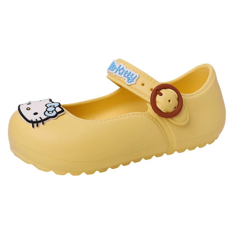 Cute cartoon Hello Kitty hole shoes women's summer 2025 new fashion wear comfortable versatile breathable sandals