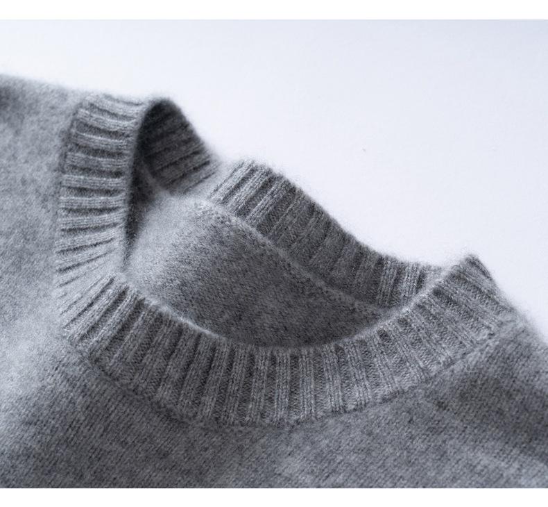 Women's Cashmere Round Neck Sweater - 2025 Autumn/Winter Collection, Loose Fit, Elegant Style, with Pockets for Warmth