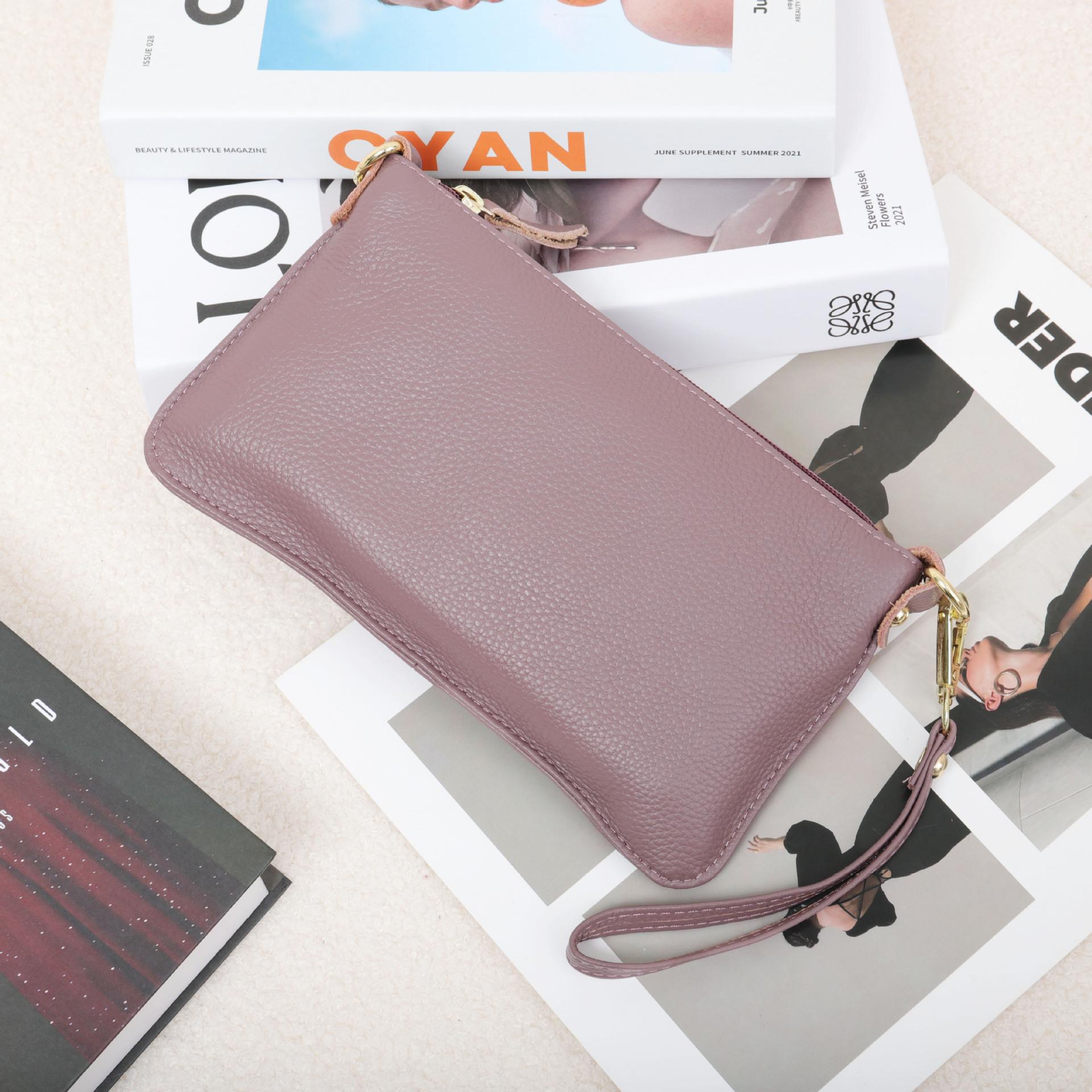 Hot Leather Women s Bag First Layer Cowhide Clutch Shoulder Envelope Mobile Phone Small Length 23cm wide 2cm high 13cm 4580₽