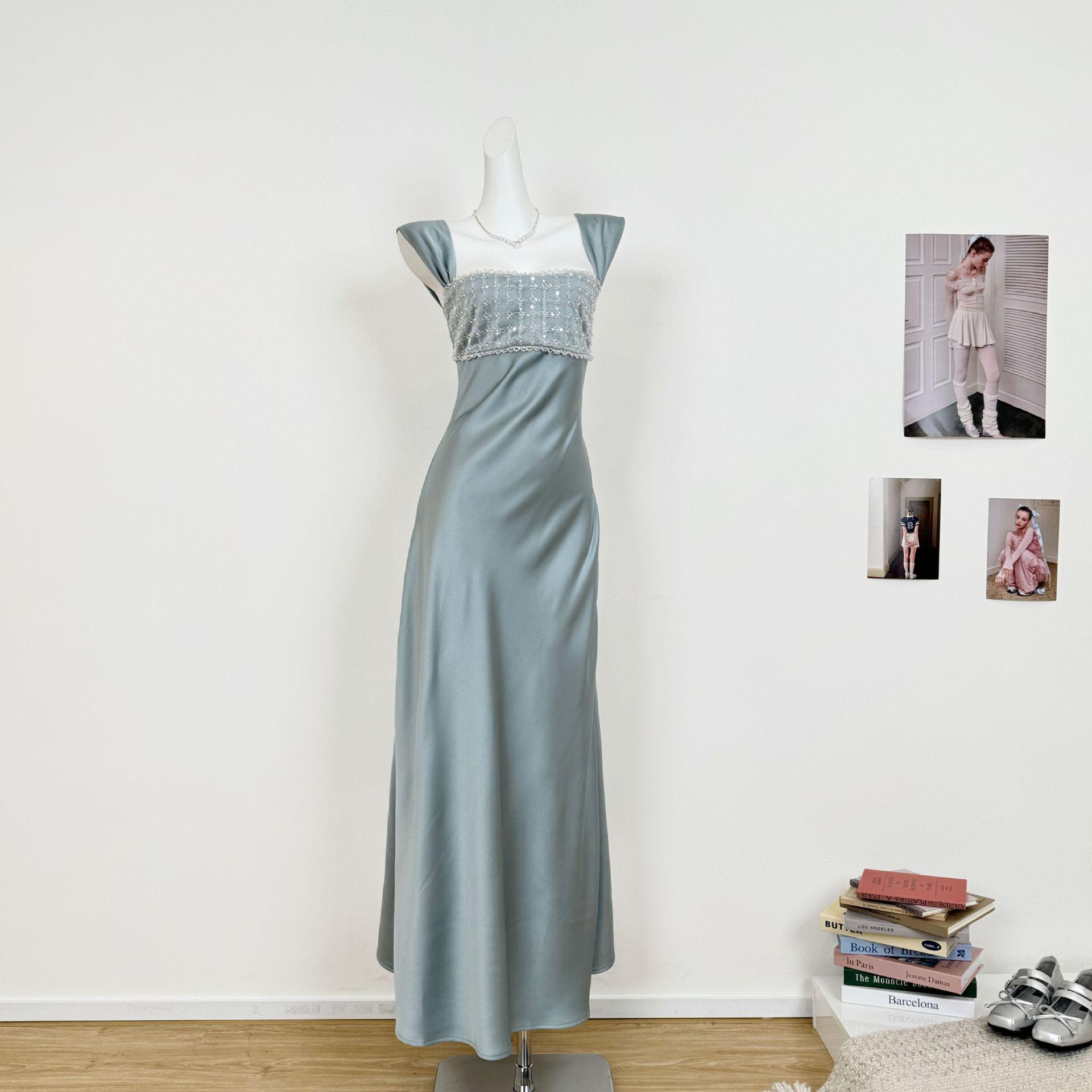 Роскошное банкетное платье Сиена из атласа с бисером на бретельках Small