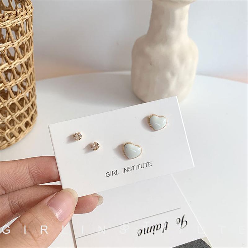 

2 пары корейских простых серьг-гвоздиков с кристаллами, набор для женщин, серьги с сердечками и цирконом, вечерние, свадебные, помолвочные украшения для девочек белый