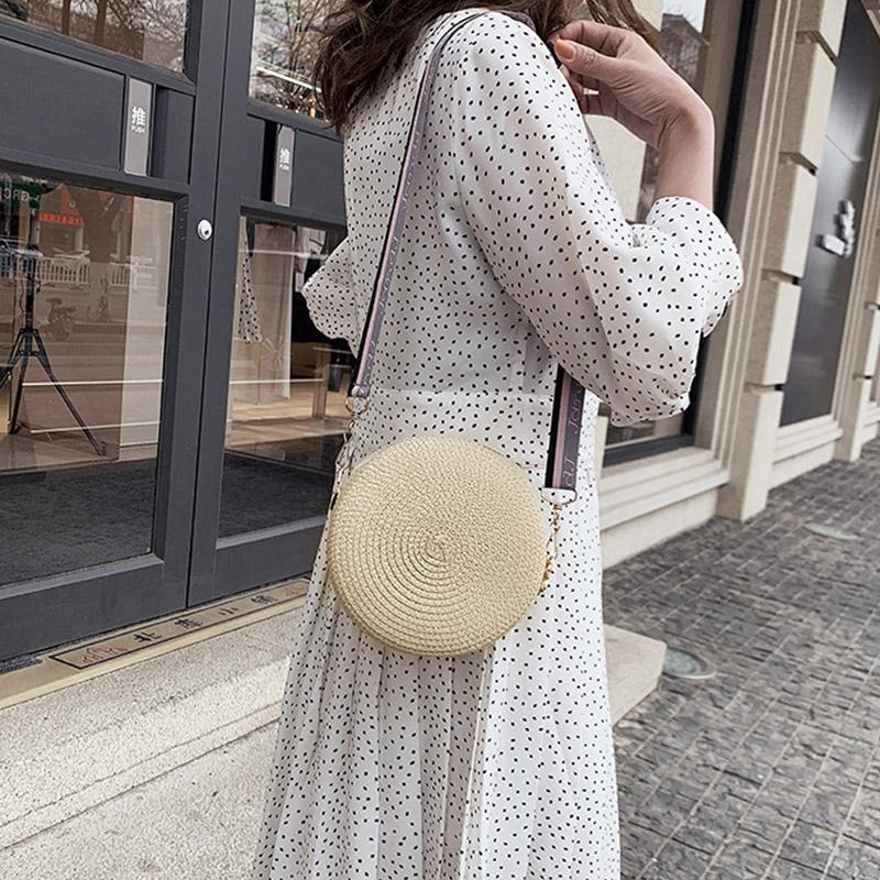 Yogodlns litterære strå strå rund veske for kvinner Sommer vevd crossbody veske Reiseferie Strandvesker Casual Rattan Straw Tote