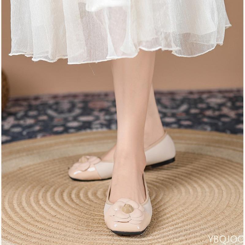 Fashion Autumn new comfortable square toe soft sole light mouth color blocked single shoe soft sole light mouth casual shoe