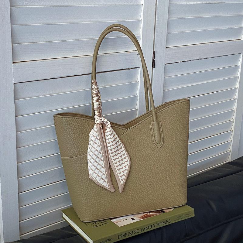 Large-capacity bag women's 2025 new high-end college student class shoulder bag women's portable commuter tote bag