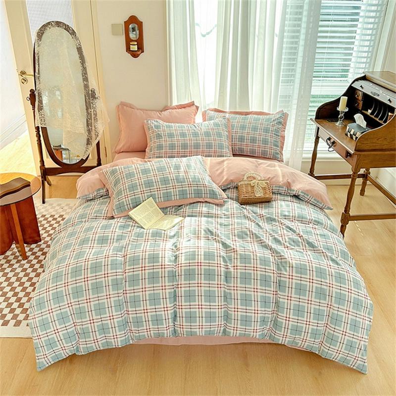 Floral Duvet Cover Queen Vintage Plaid Patchwork Bedding Set Boho Farmhouse Reversible Comforter Cover for Girls Women 4pcs Set