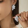 Exaggerated metal ginkgo biloba stud earrings, trendy girl sweet cool wind shell pattern earrings