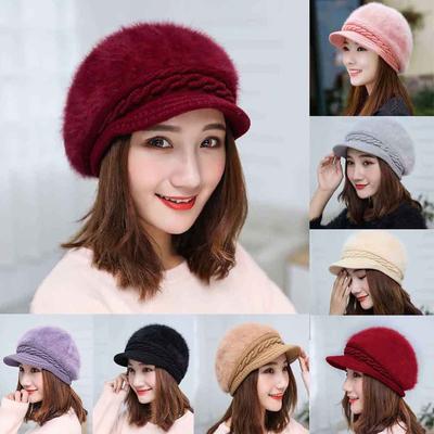 Nakrycia głowy – Czapki