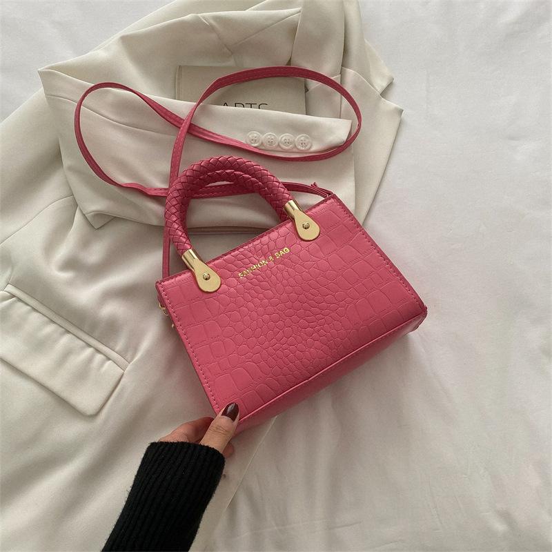 Bag Women's Bag Fashion Trend Casual Portable Small Square Bag Retro One Shoulder Crossbody Women's Small Square Bag