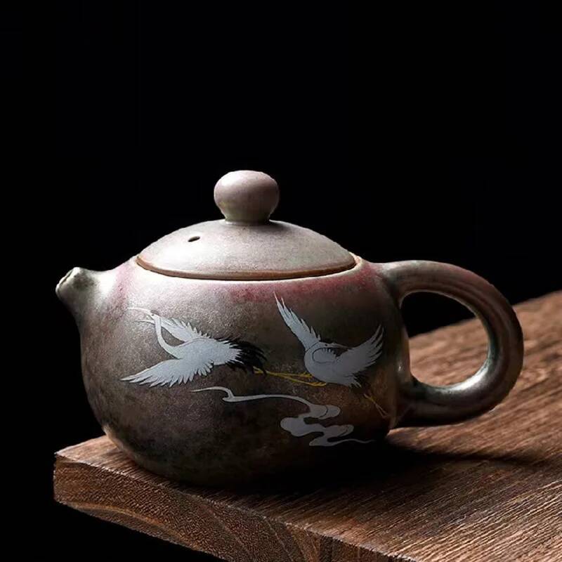 Forni in stile cinese si trasformano in gru colorate, portando buon auspicio. Teiere Western Shi, ceramica grezza, tè Kung Fu
