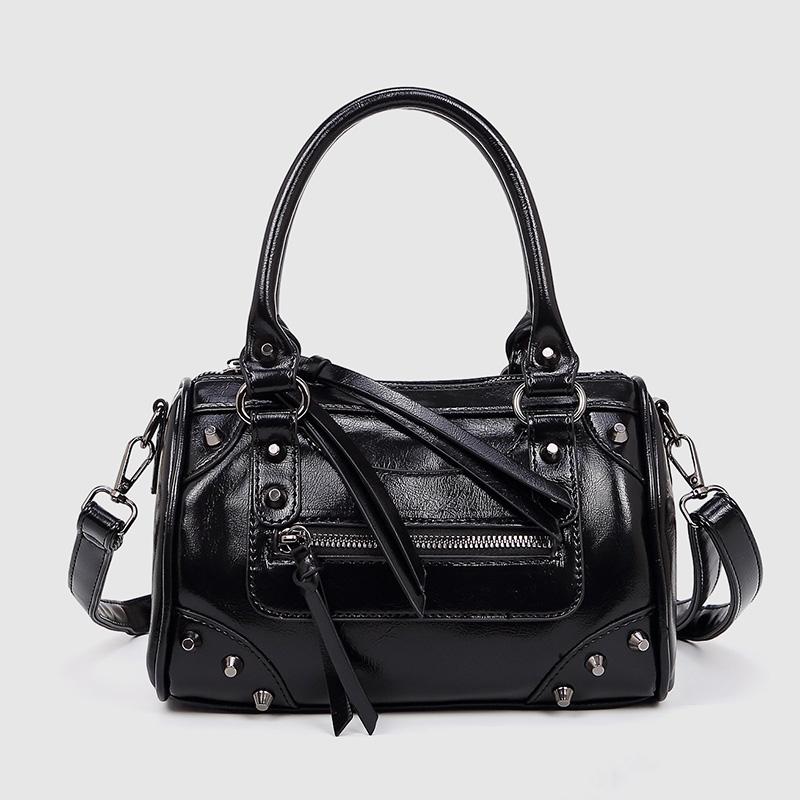 European and American Fashi Rivets Large Capacity Pillow Bag Bowling Motorcycle Handbag Single Shoulder Crossbody Women's Bag