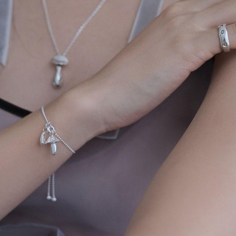 reinheart Little Umbrella mushroom bracelet