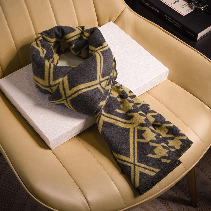 Retro Wool Scarf Men's Winter Black and White Atmosphere Scarf Men's Dad