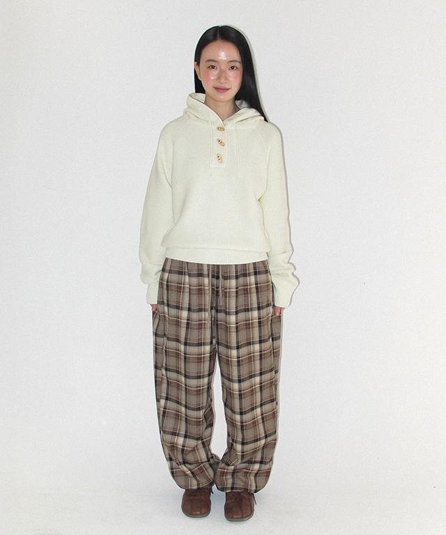 RONRON Back Heart Pocket Check Pants Beige