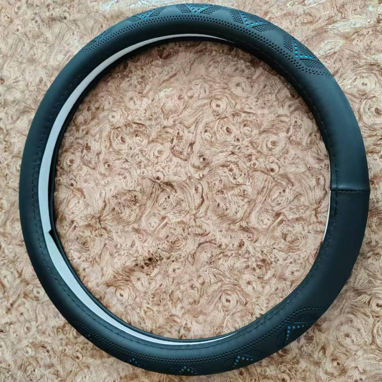 Luxury Car Steering Wheel Cover Leather Universal Non-slip Breathable Fashion Steering Wheel Cover for Car 38cm