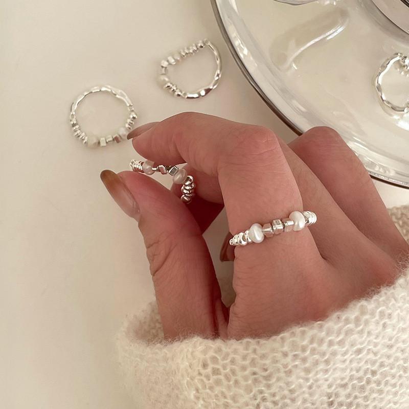 Stylish Geometric Copper Ring For Women With Unique Design Ideal For Couples