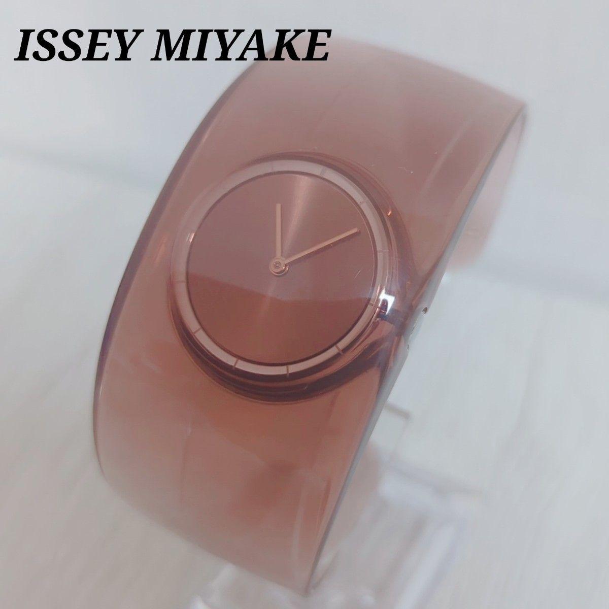 Used ISSEY MIYAKE ISSEY MIYAKE O Bangle Watch Amber Watch Tokujin Yoshioka Clear Brown Waterproof