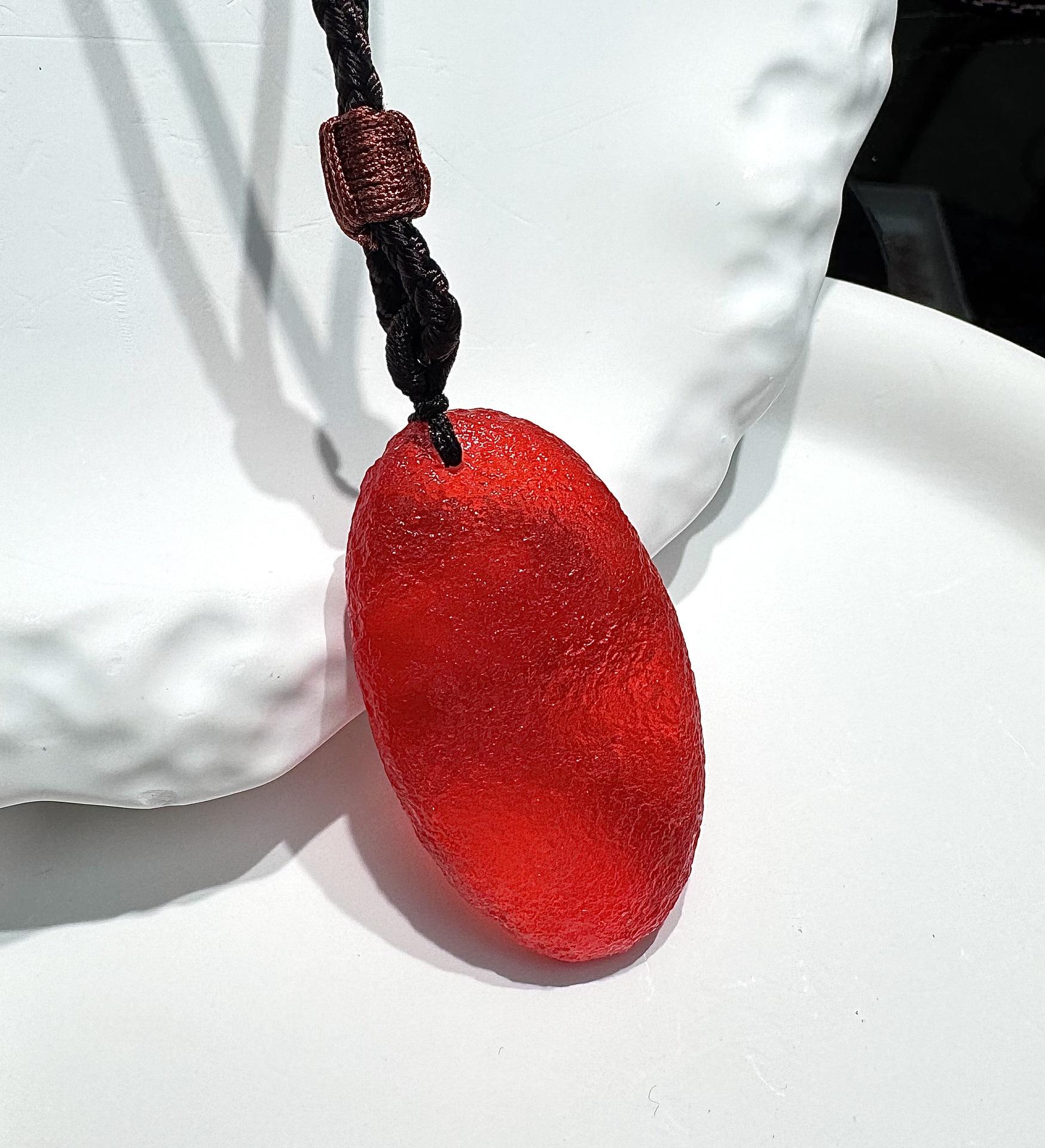 1Pcs Meteorite pendant, droplet-shaped lucky stone, couple pendant necklace красный